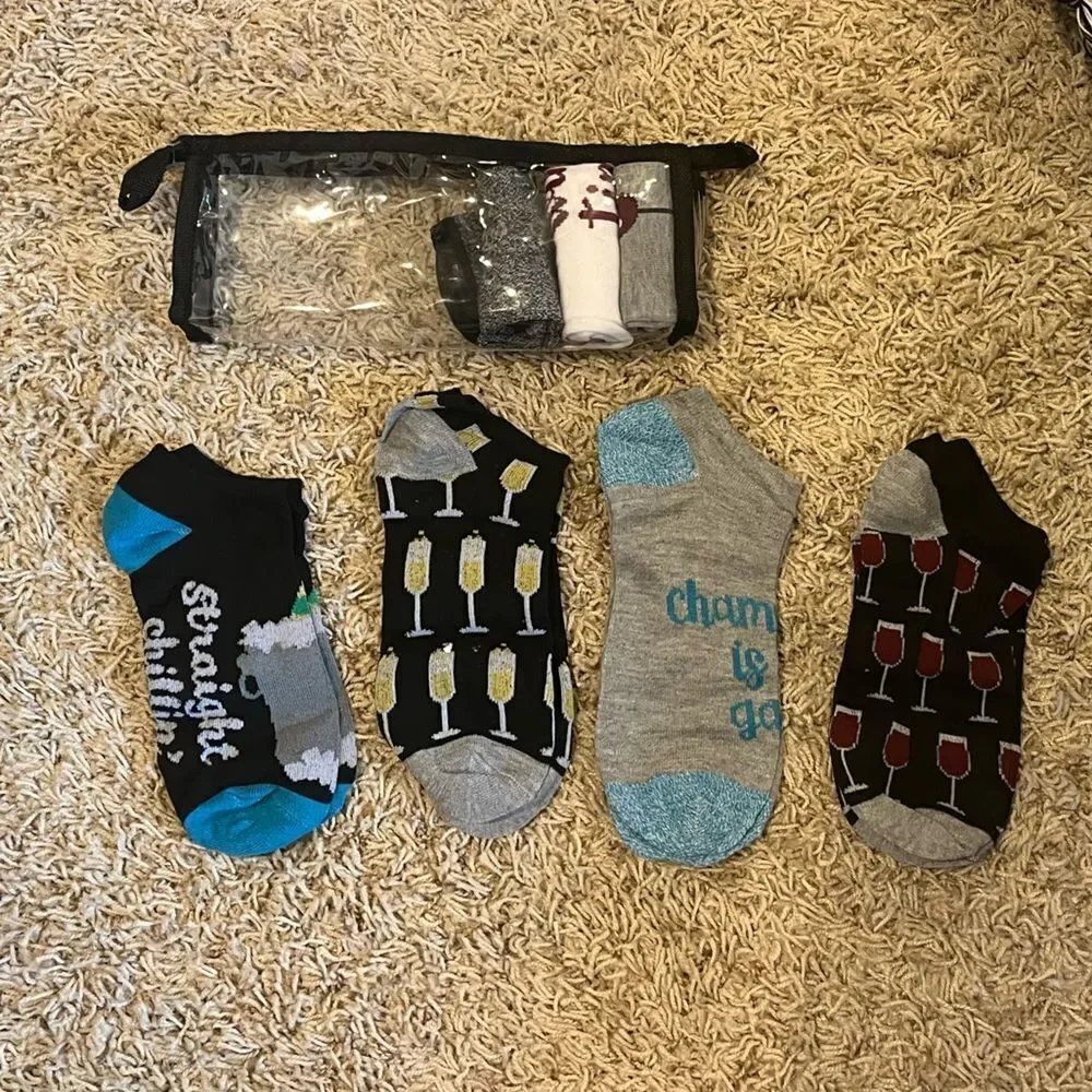 Ladies socks Bundle of 7